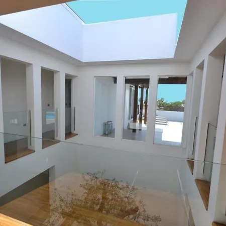 Luxury Private Pool Lanzarote Villa Arrecife (Lanzarote)